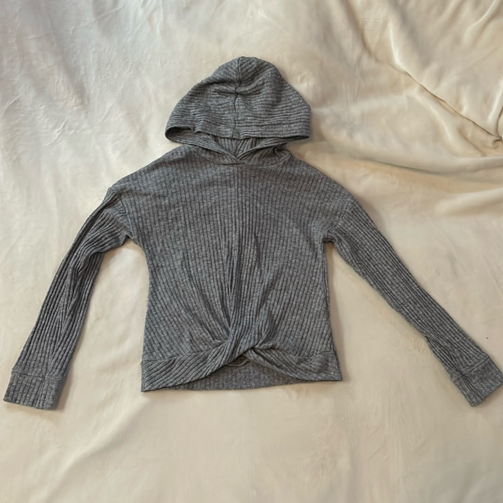 Carter’s Lightweight Pullover